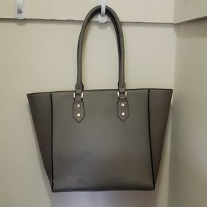 Large grey tote